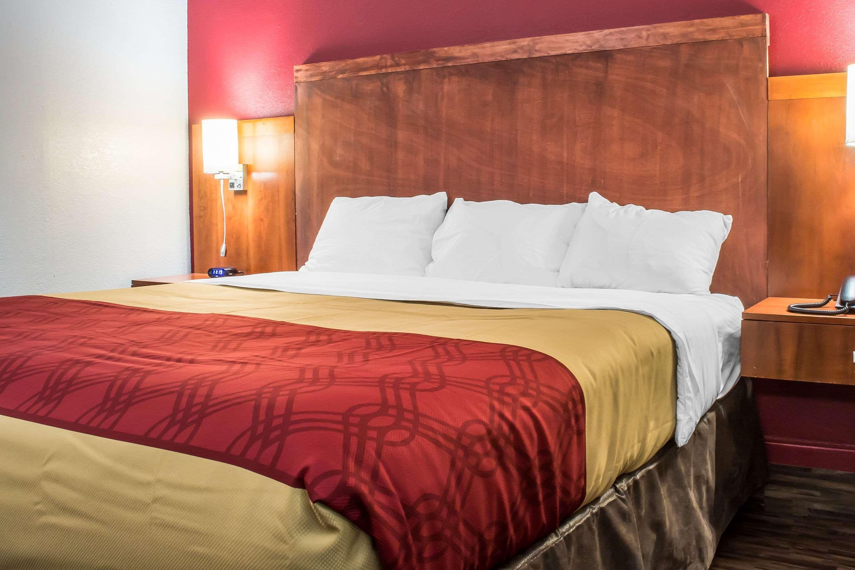 Econo Lodge Brockport Luaran gambar
