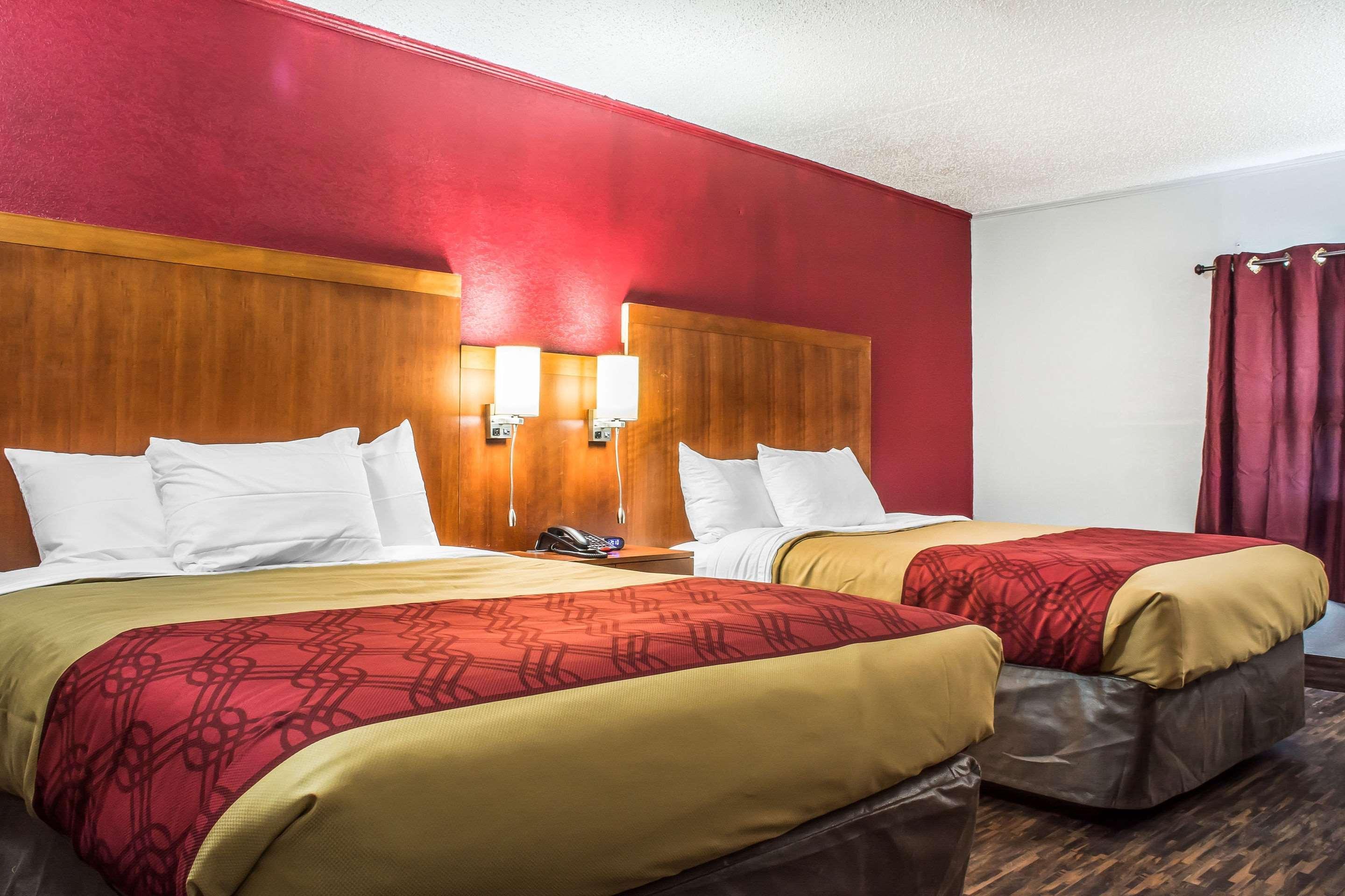 Econo Lodge Brockport Luaran gambar