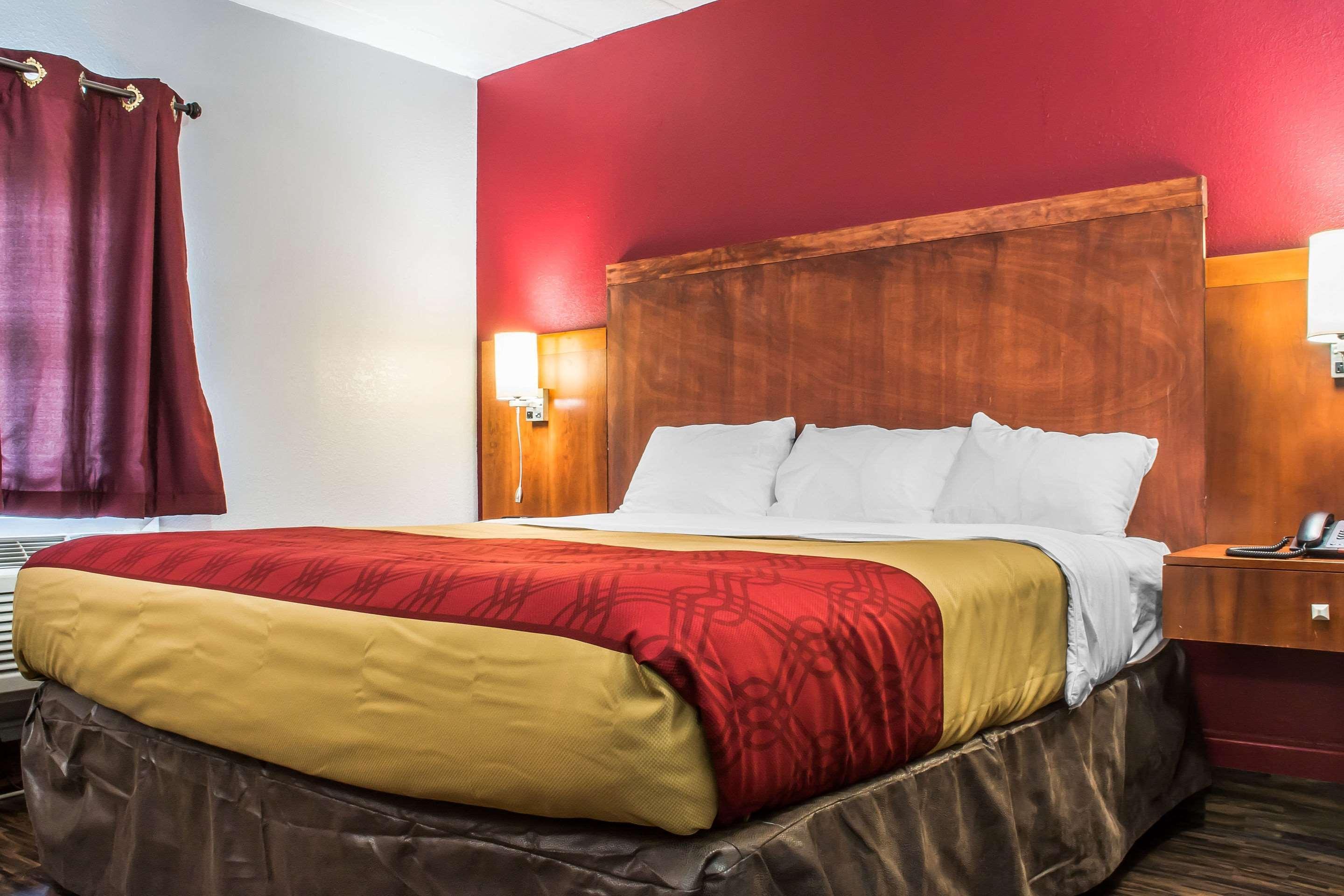 Econo Lodge Brockport Luaran gambar